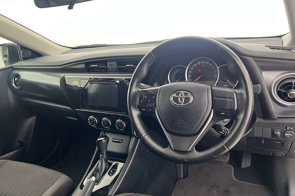 2017 Toyota Corolla Ascent Sport ZRE182R thumb-10