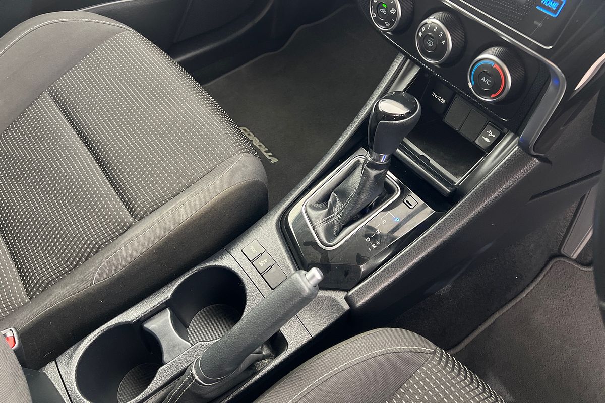 2017 Toyota Corolla Ascent Sport ZRE182R