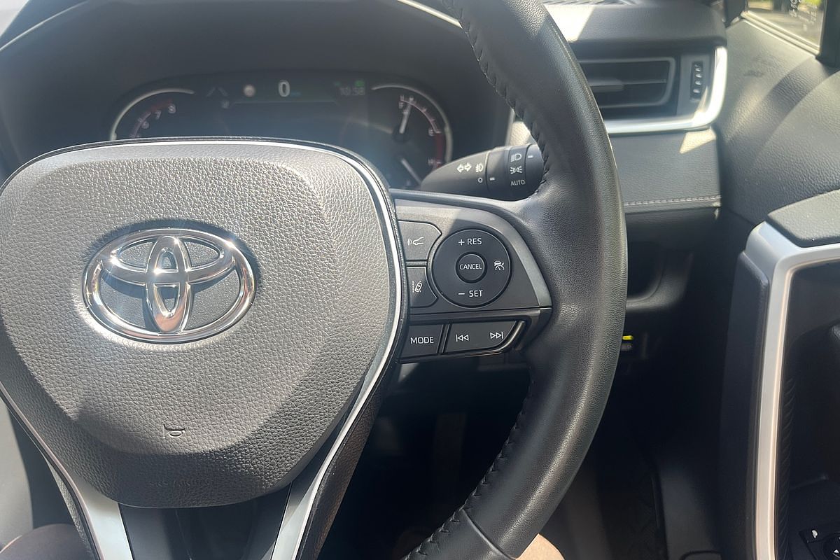 2024 Toyota RAV4 GX MXAA52R