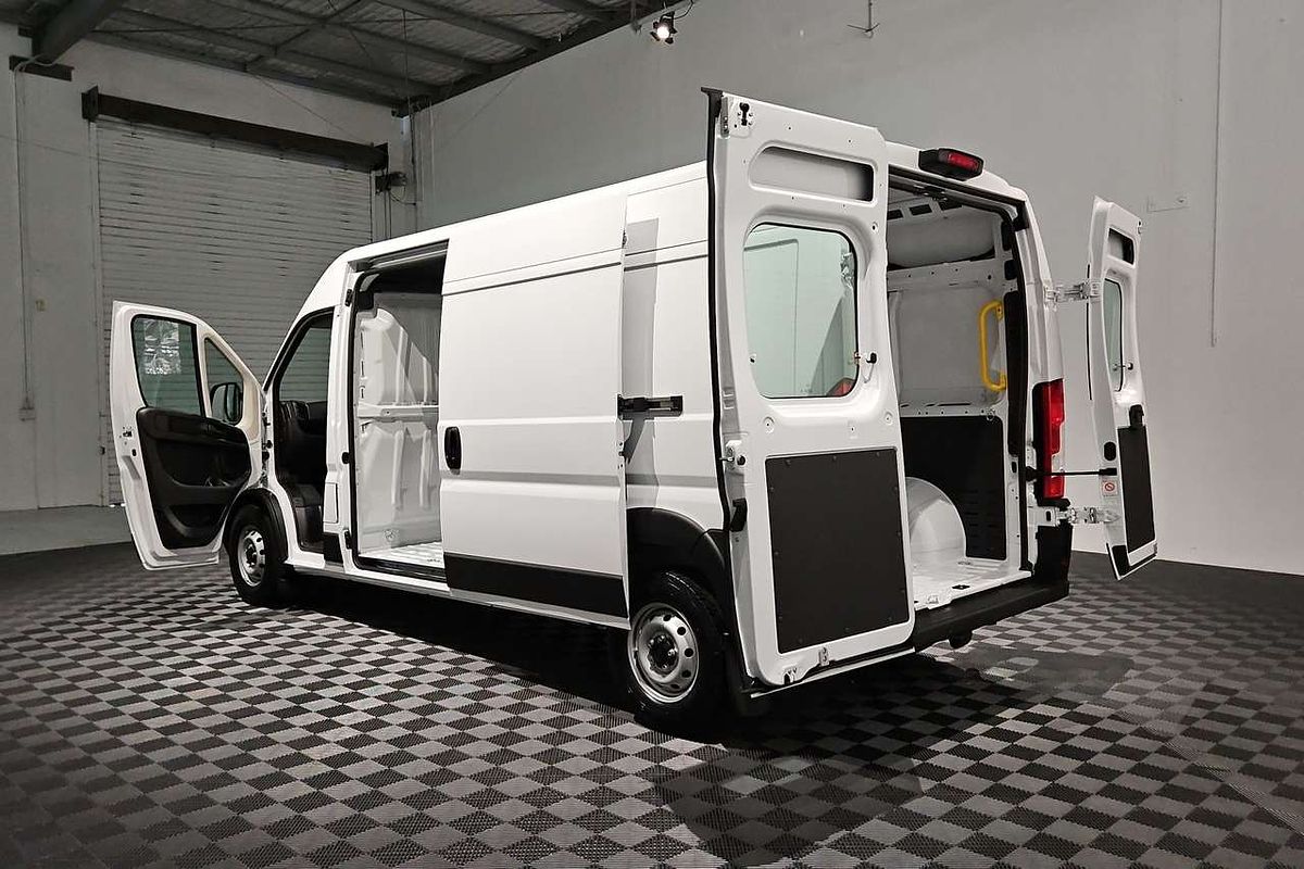 2025 Fiat Ducato Series 9 LWB