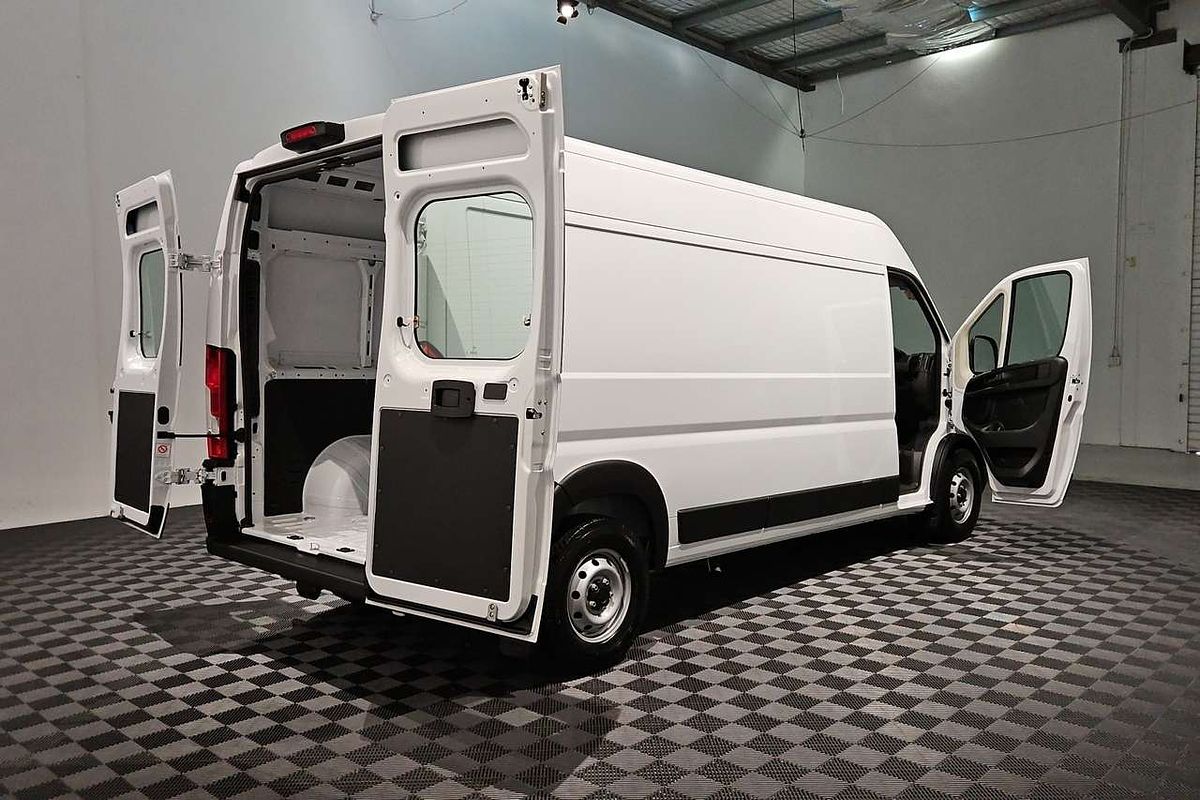2025 Fiat Ducato Series 9 LWB