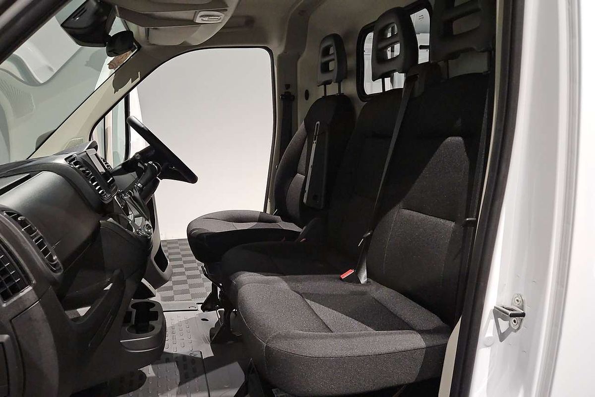 2025 Fiat Ducato Series 9 LWB