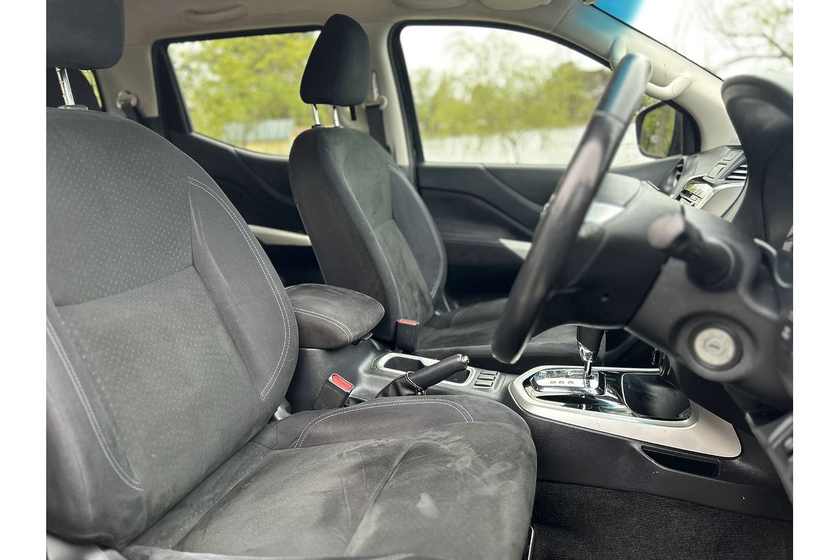 2019 Nissan Navara ST D23 Series 3 4X4