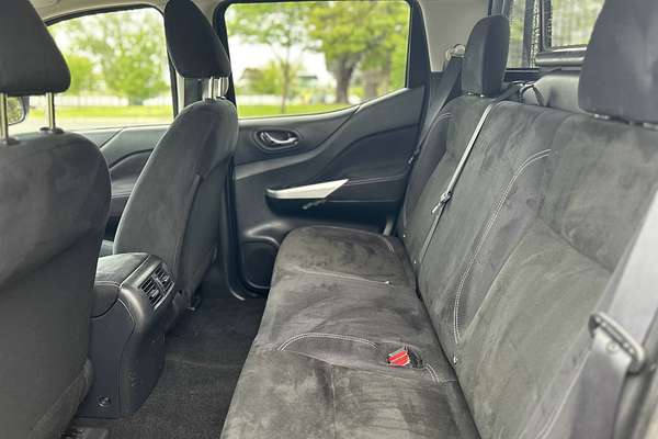 2019 Nissan Navara ST D23 Series 3 4X4