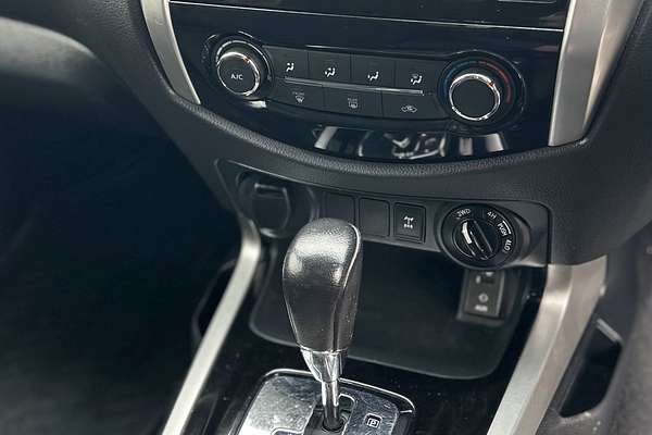 2019 Nissan Navara ST D23 Series 3 4X4
