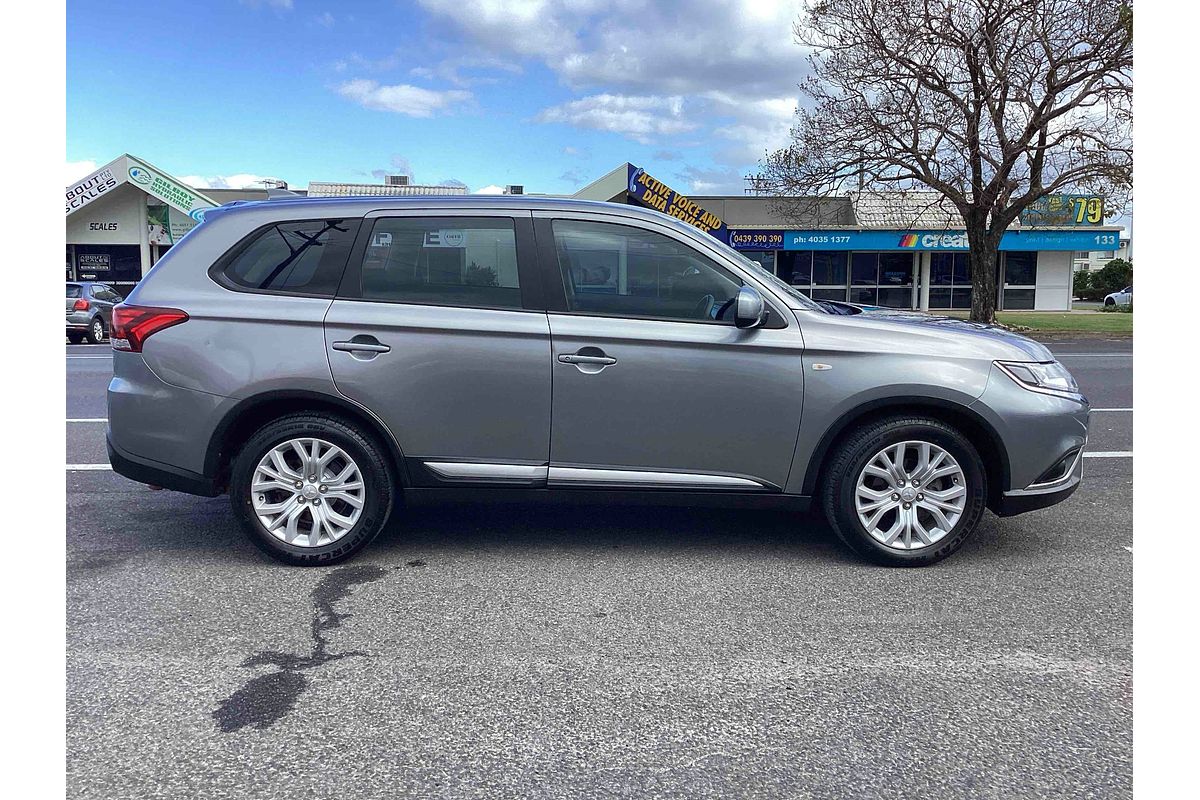 2021 Mitsubishi Outlander ES ZL