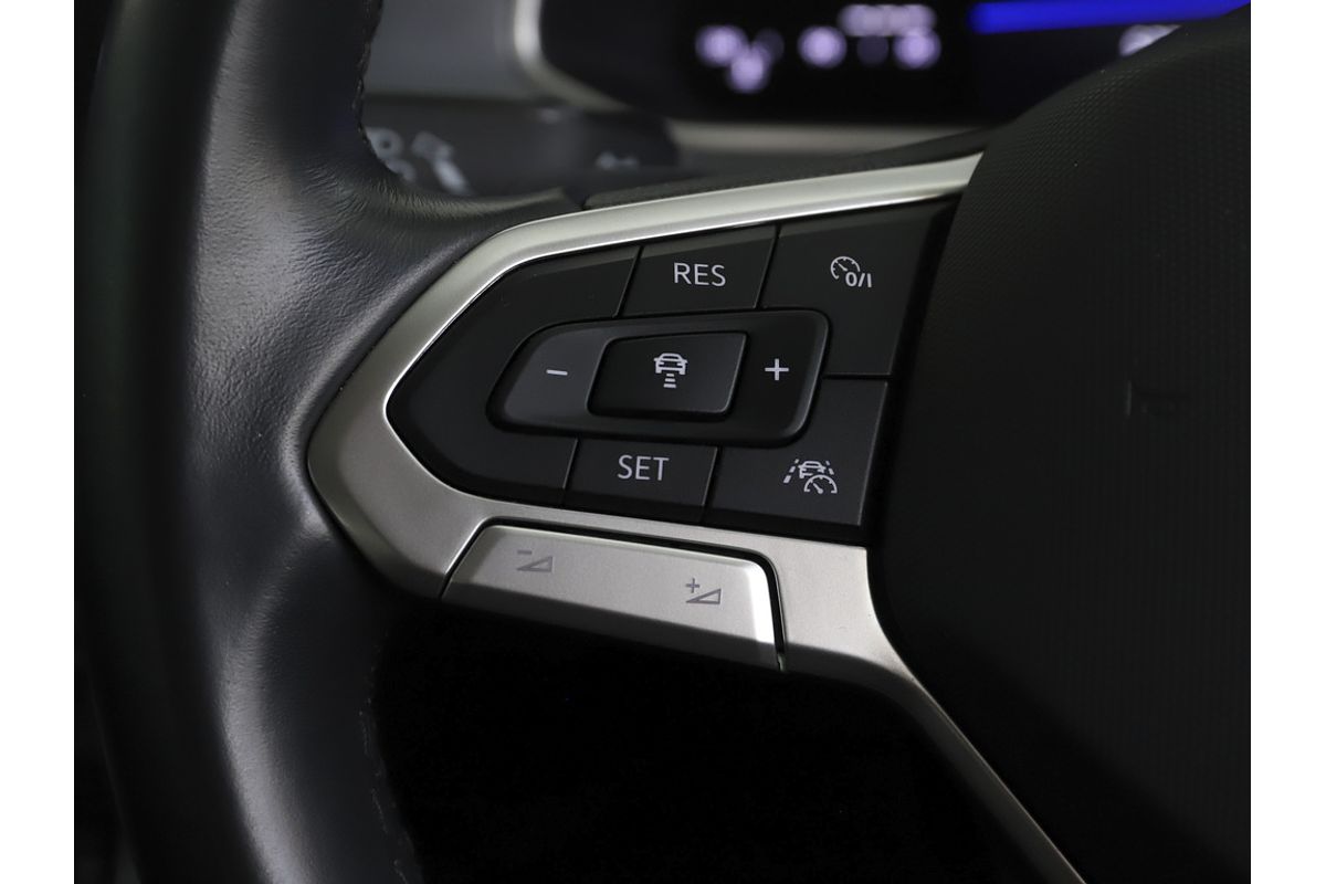 2022 Volkswagen T-Roc 110TSI Style D11