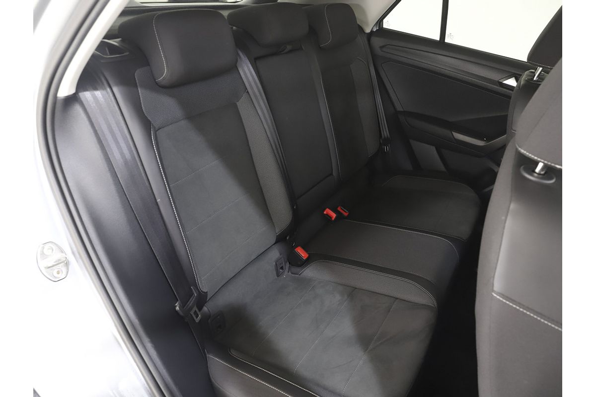 2022 Volkswagen T-Roc 110TSI Style D11