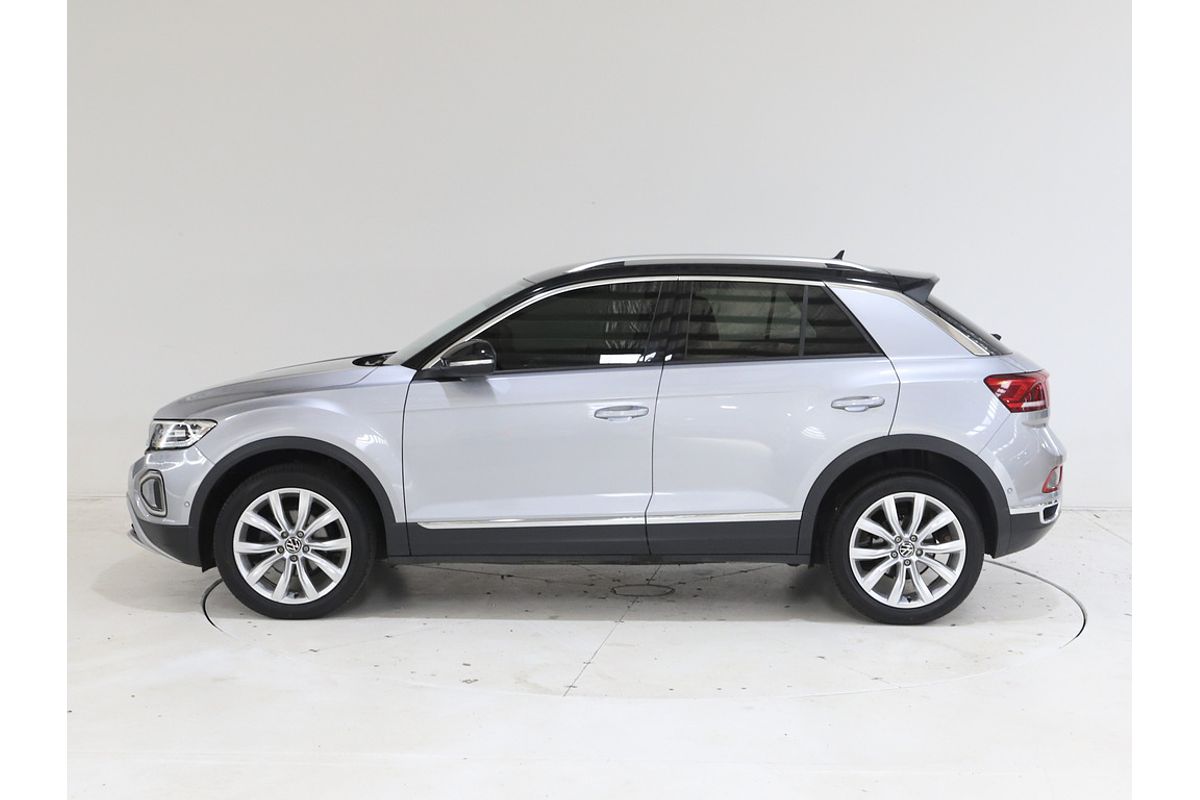 2022 Volkswagen T-Roc 110TSI Style D11
