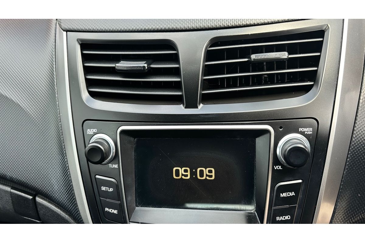 2016 Hyundai Accent Active RB4 MY16