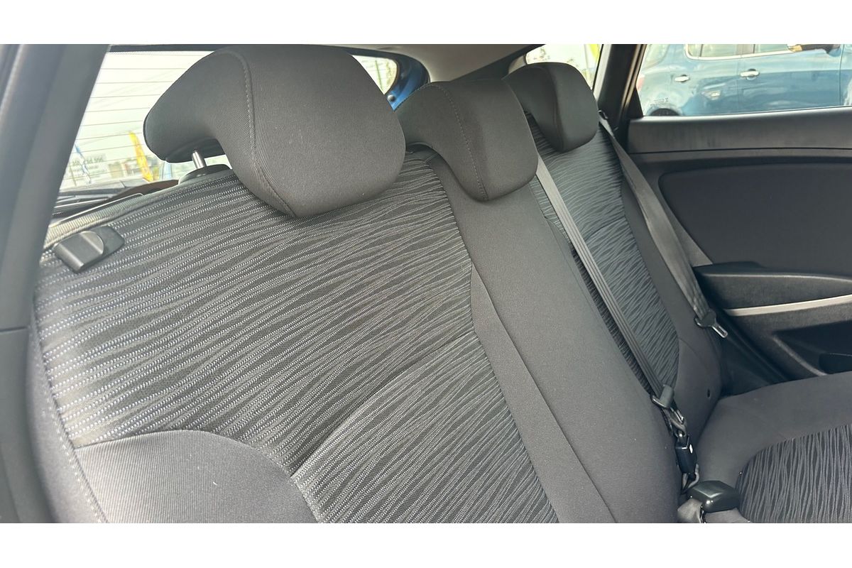 2016 Hyundai Accent Active RB4 MY16