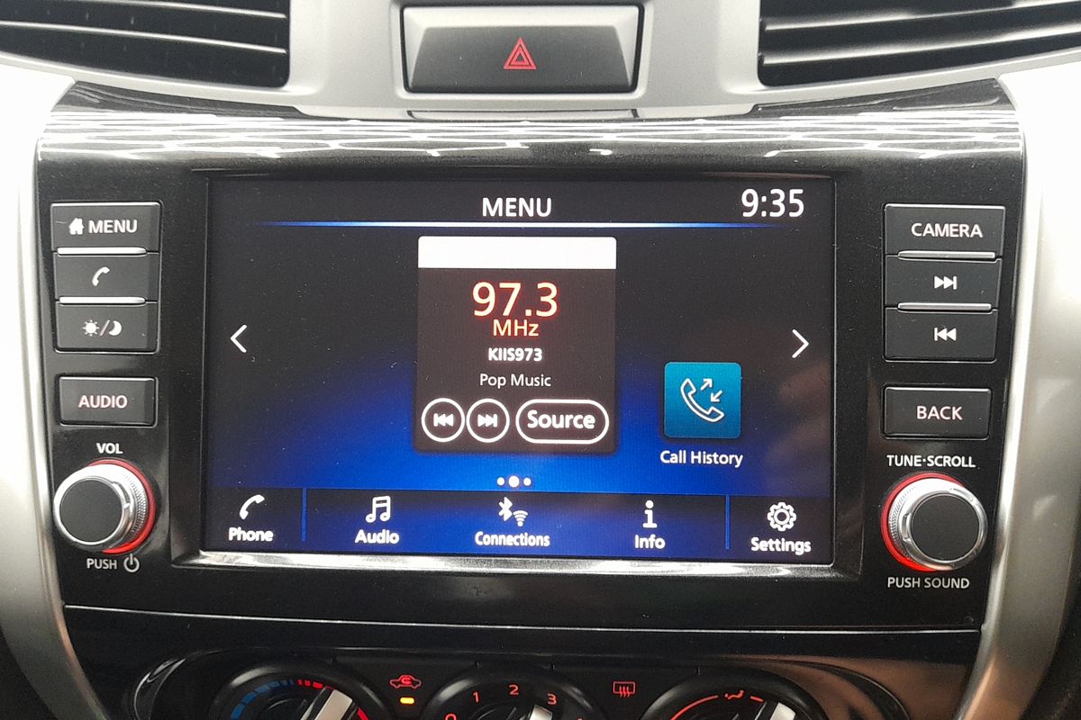 2021 Nissan Navara SL D23 4X4