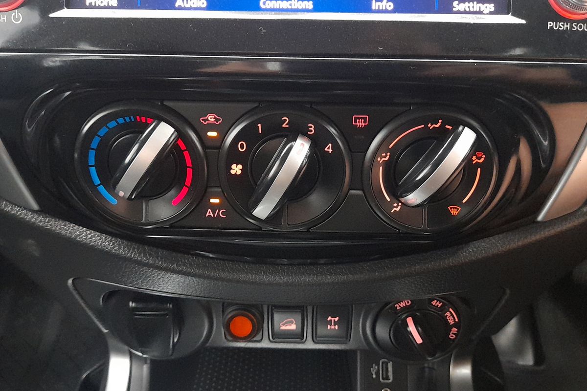 2021 Nissan Navara SL D23 4X4