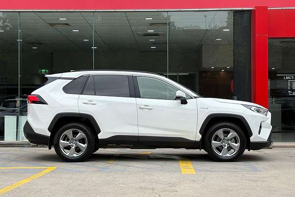 2021 Toyota RAV4 GXL AXAH52R