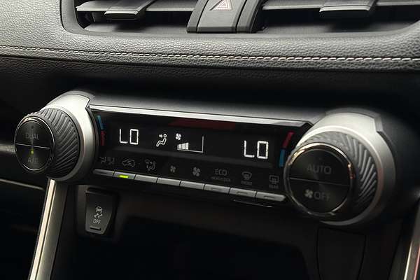 2021 Toyota RAV4 GXL AXAH52R