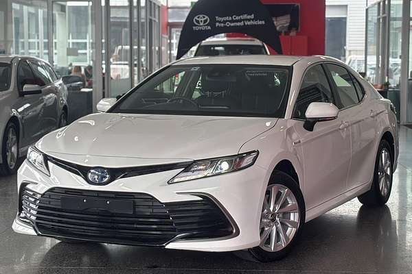 2024 Toyota Camry Ascent AXVH70R