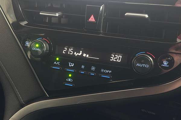 2024 Toyota Camry Ascent AXVH70R
