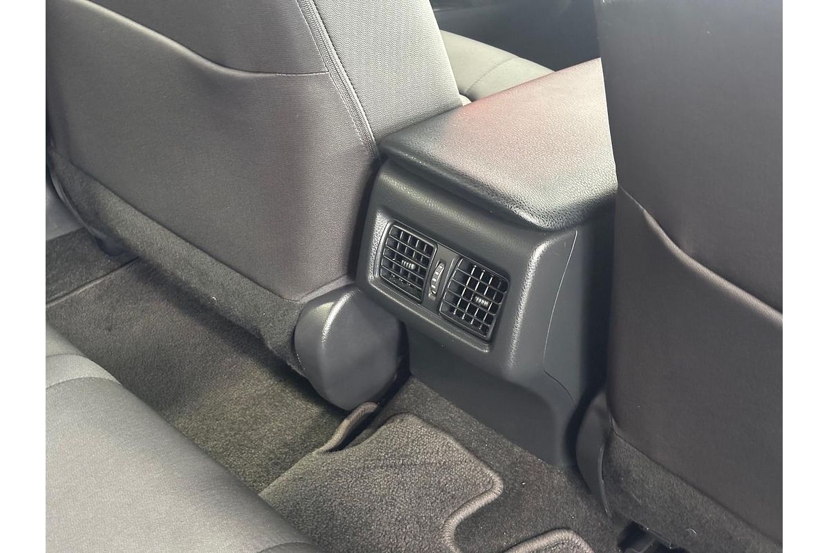 2024 Toyota Camry Ascent AXVH70R