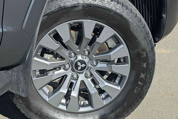 2024 Mitsubishi Triton GLS MV 4X4