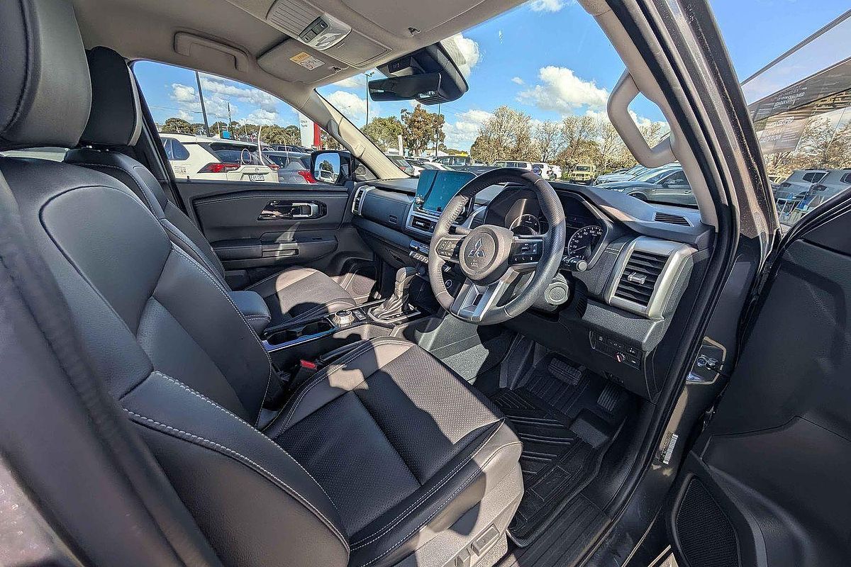 2024 Mitsubishi Triton GLS MV 4X4