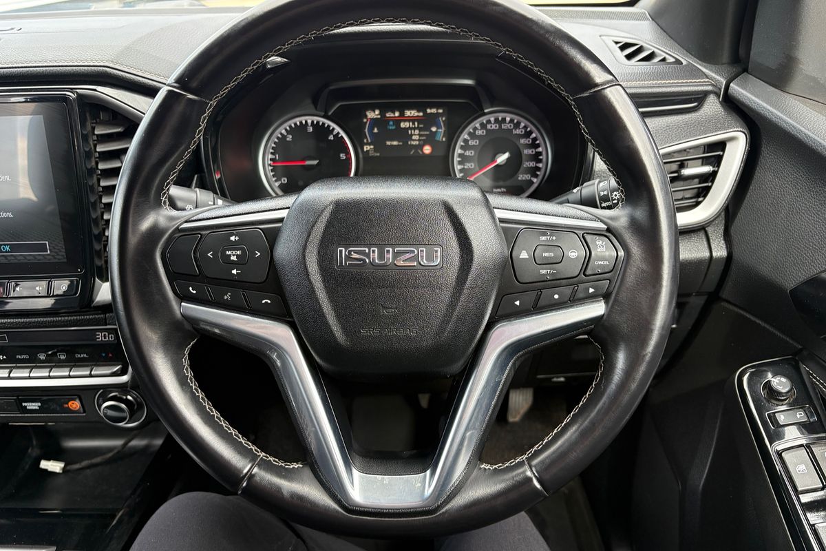 2021 Isuzu D-MAX X-TERRAIN 4X4