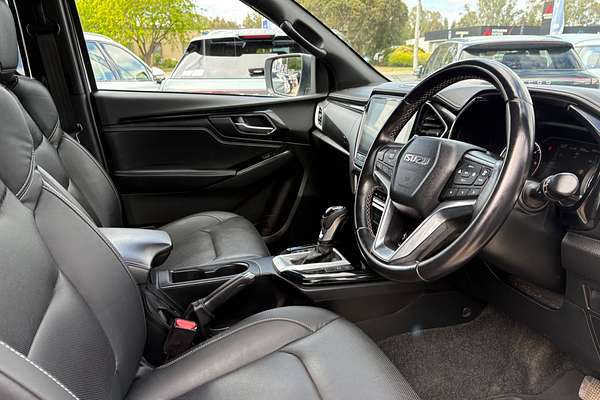 2021 Isuzu D-MAX X-TERRAIN 4X4