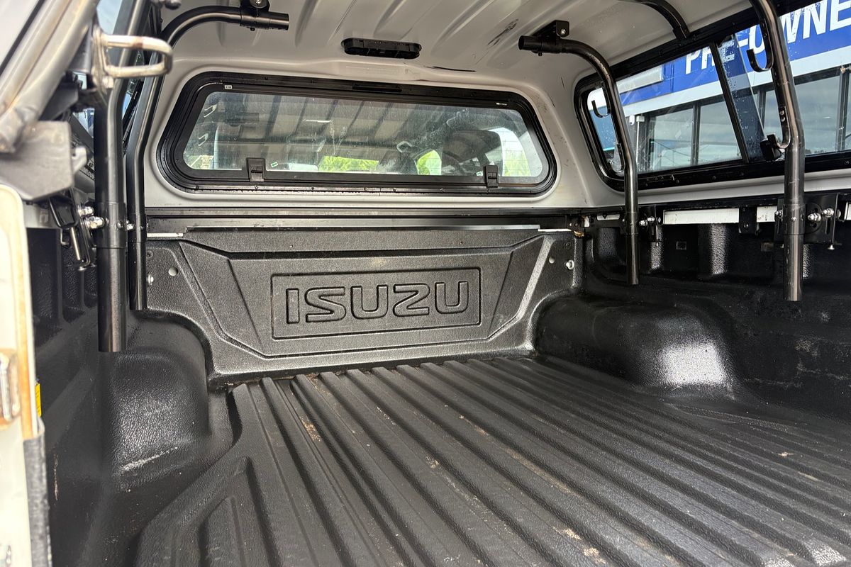 2021 Isuzu D-MAX X-TERRAIN 4X4