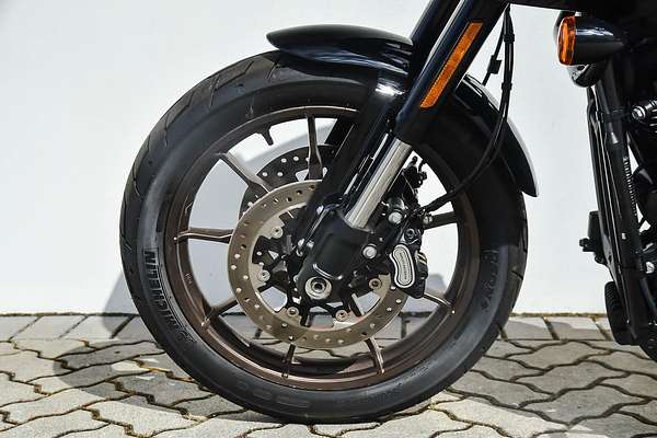 2023 Harley-Davidson Softail Standard 107 (FXST) Softail