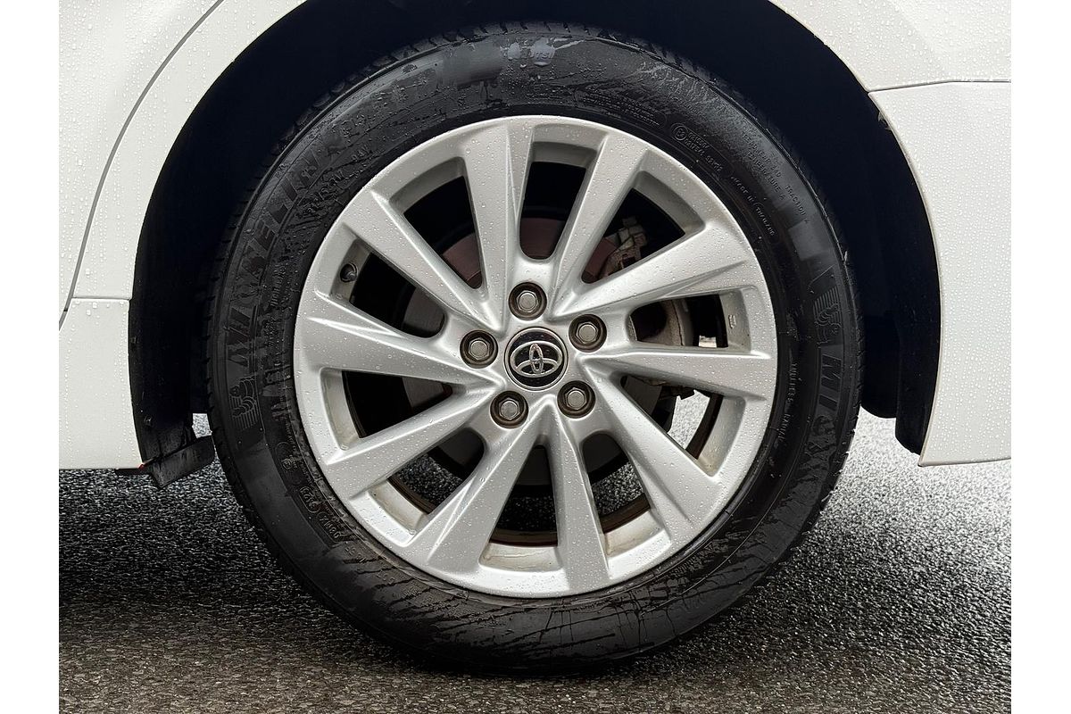 2021 Toyota Camry Ascent Sport AXVH70R