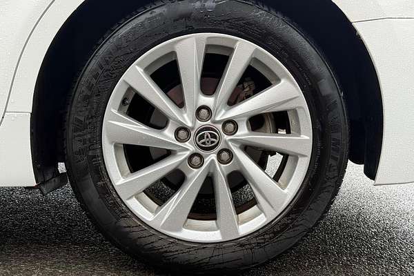 2021 Toyota Camry Ascent Sport AXVH70R
