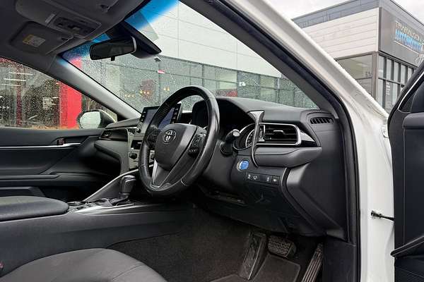 2021 Toyota Camry Ascent Sport AXVH70R