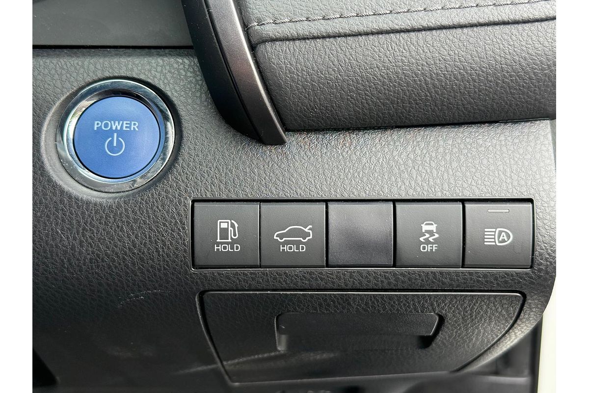 2021 Toyota Camry Ascent Sport AXVH70R