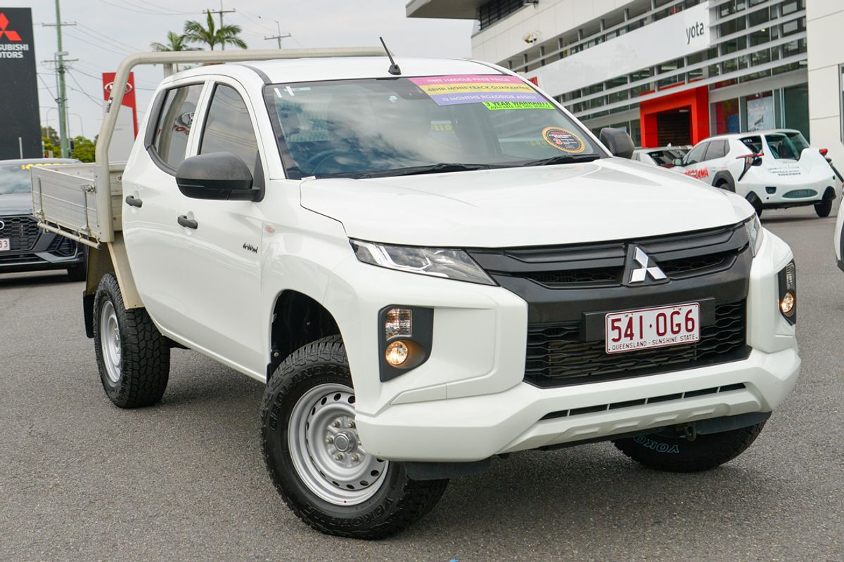 2022 Mitsubishi Triton GLX MR 4X4