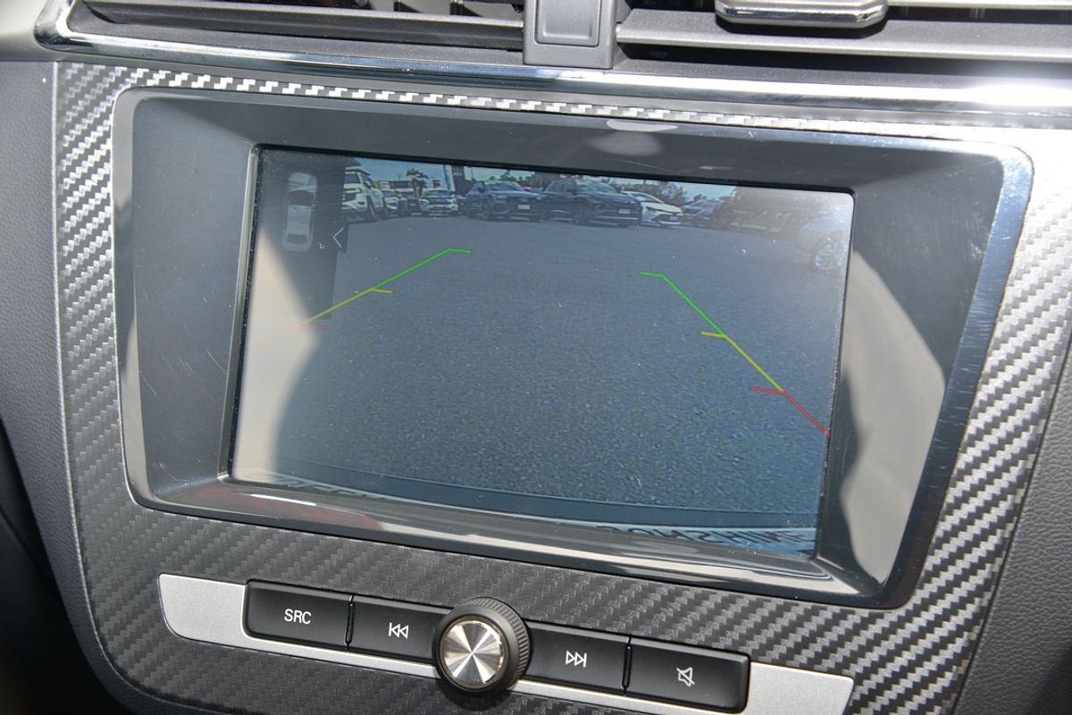 2019 MG ZS Essence AZS1