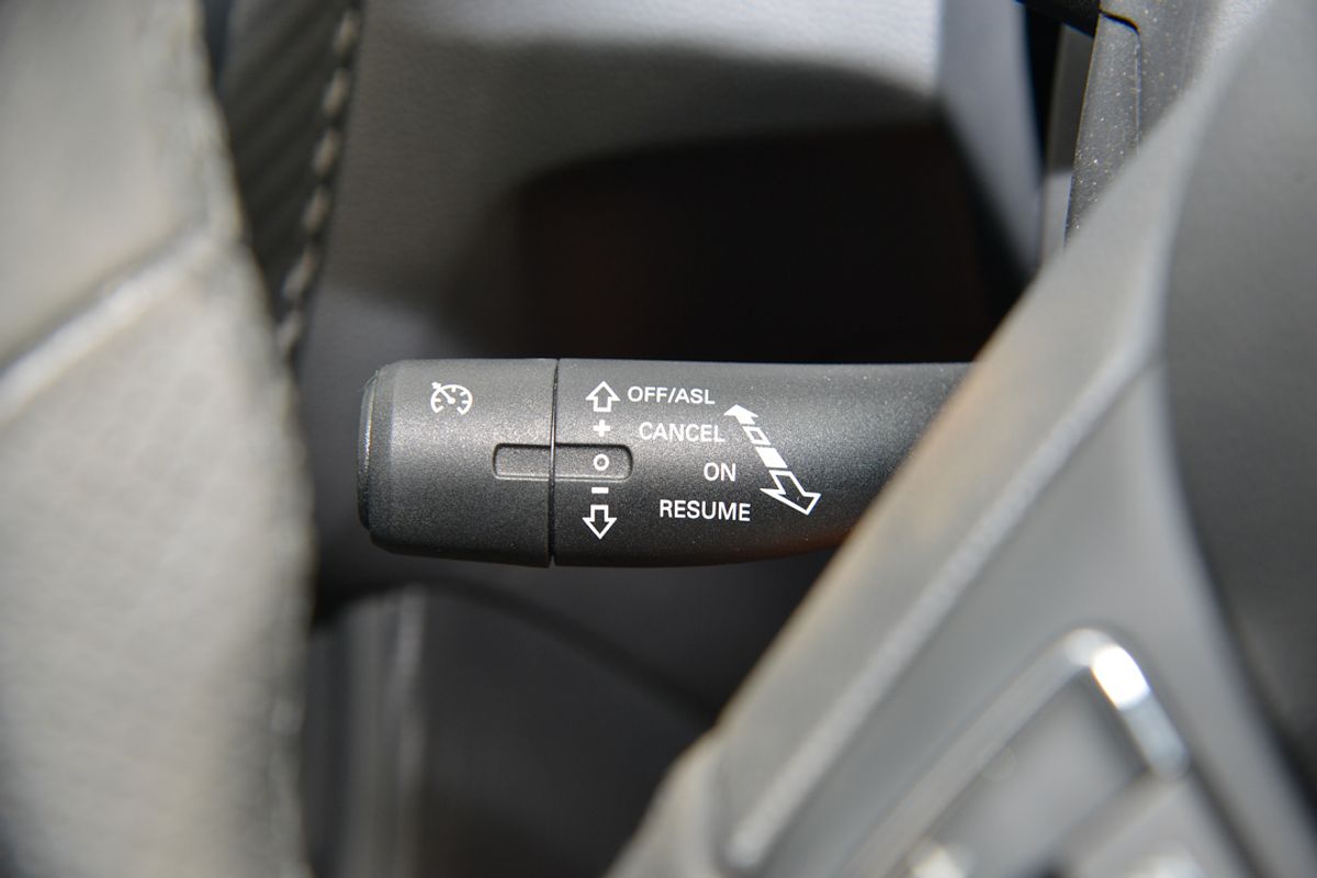 2019 MG ZS Essence AZS1