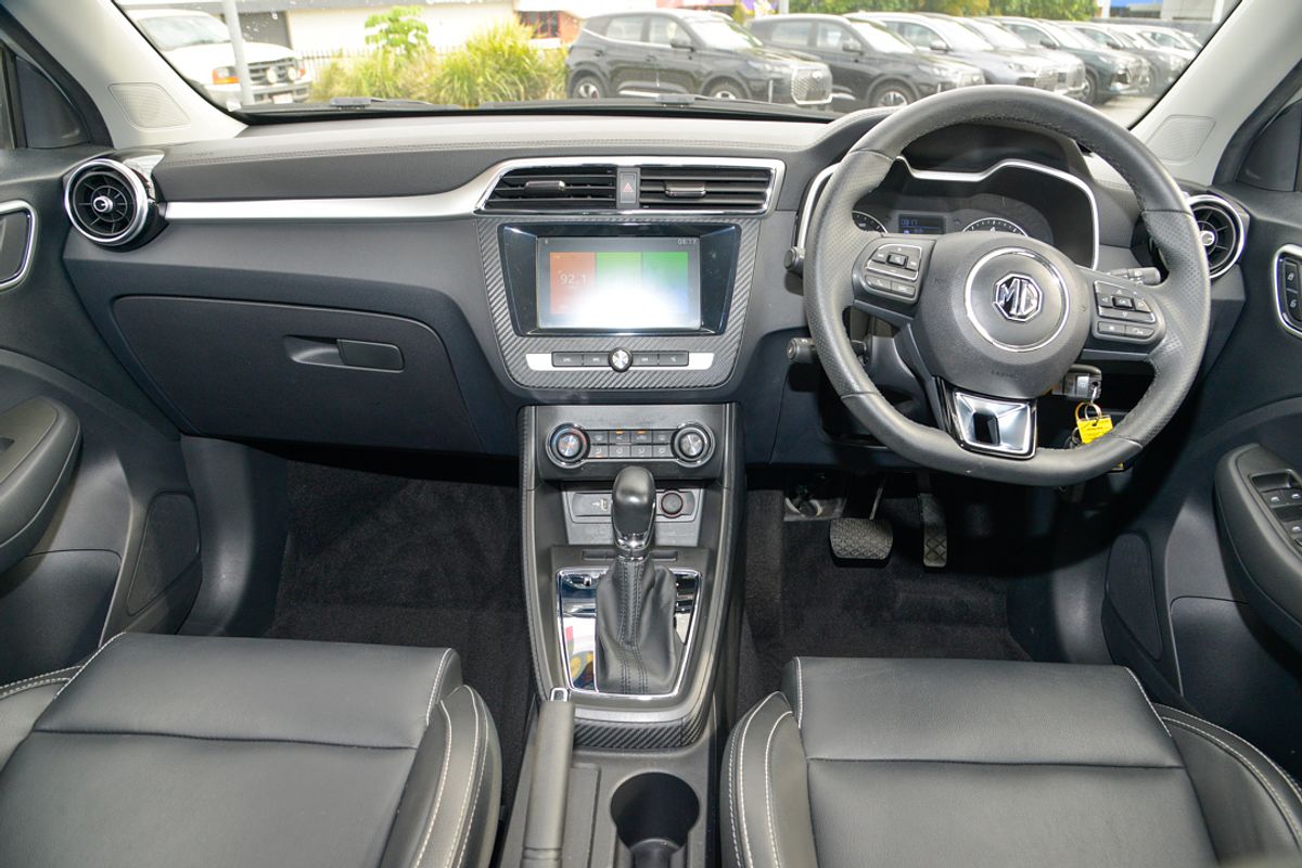 2019 MG ZS Essence AZS1