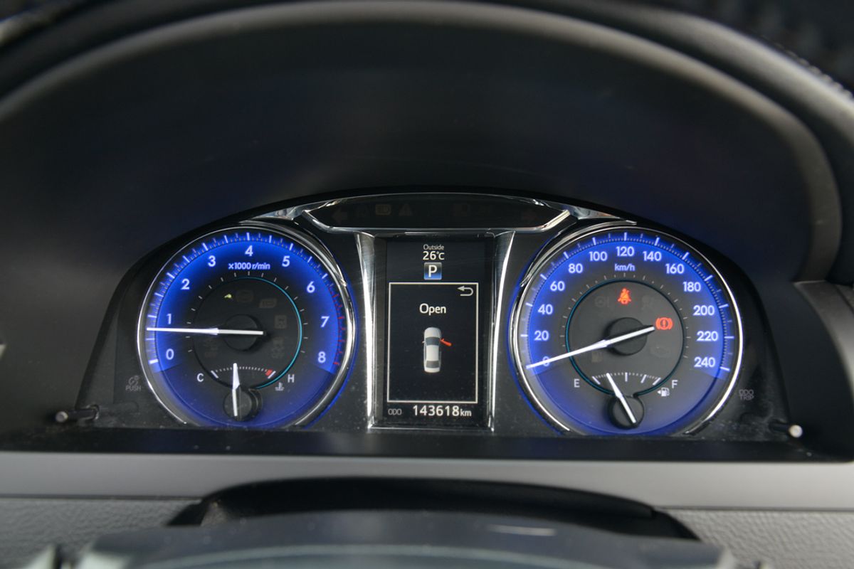 2016 Toyota Camry Atara S ASV50R