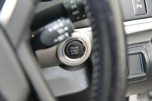 2016 Toyota Camry Atara S ASV50R