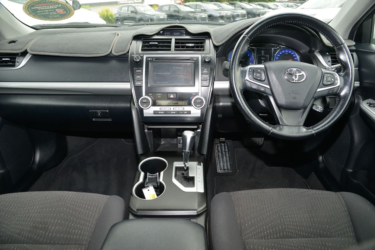 2016 Toyota Camry Atara S ASV50R