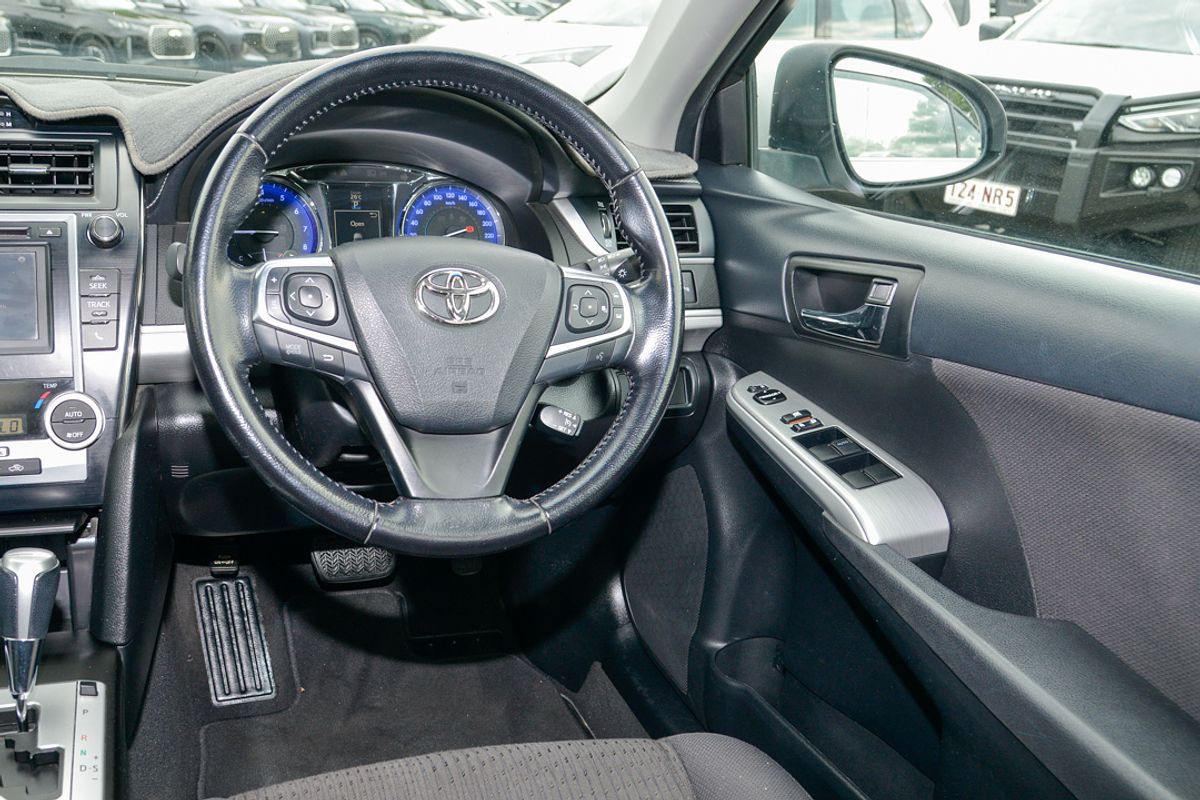 2016 Toyota Camry Atara S ASV50R