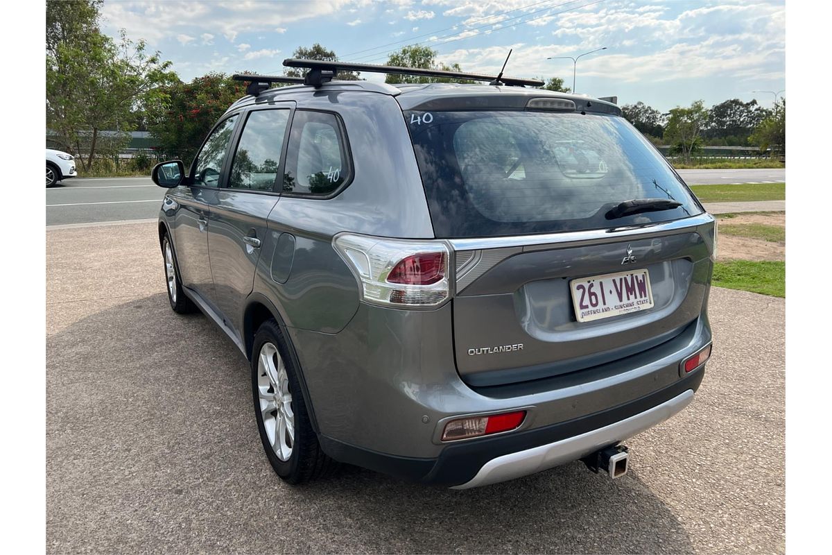 2015 Mitsubishi Outlander ES ZJ