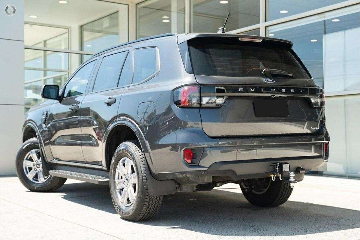 2024 Ford Everest Ambiente 2.0L