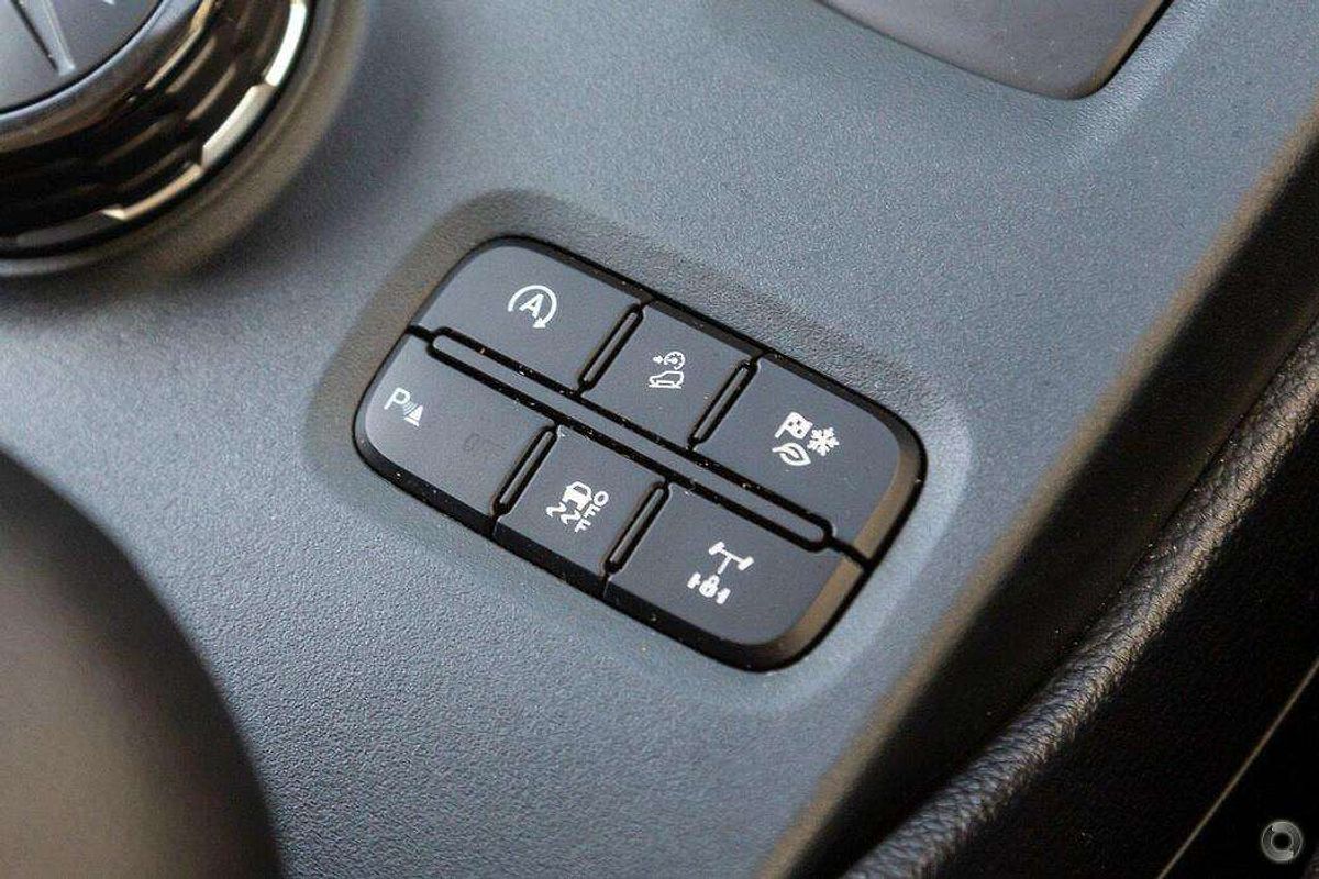 2024 Ford Everest Ambiente 2.0L