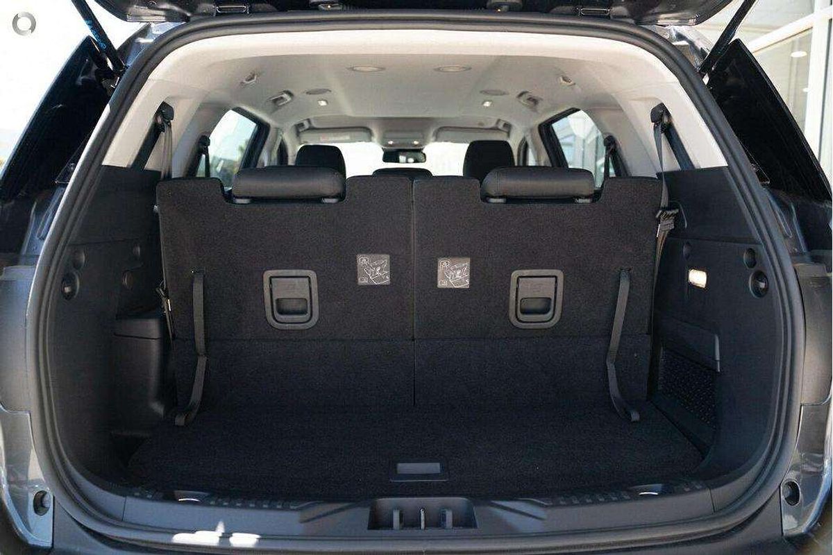 2024 Ford Everest Ambiente 2.0L