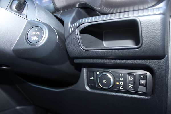 2025 Ford Ranger XLT 4X4 2.0L