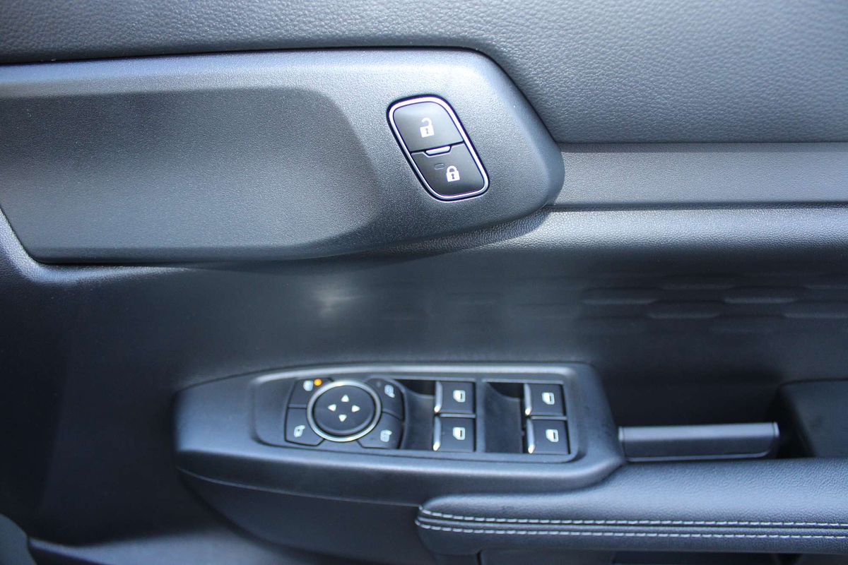 2025 Ford Ranger XLT 4X4 2.0L