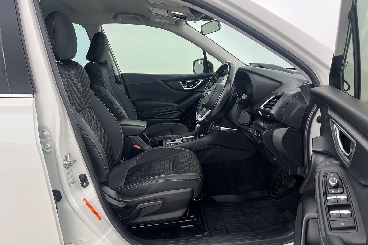 2022 Subaru Forester Hybrid L S5