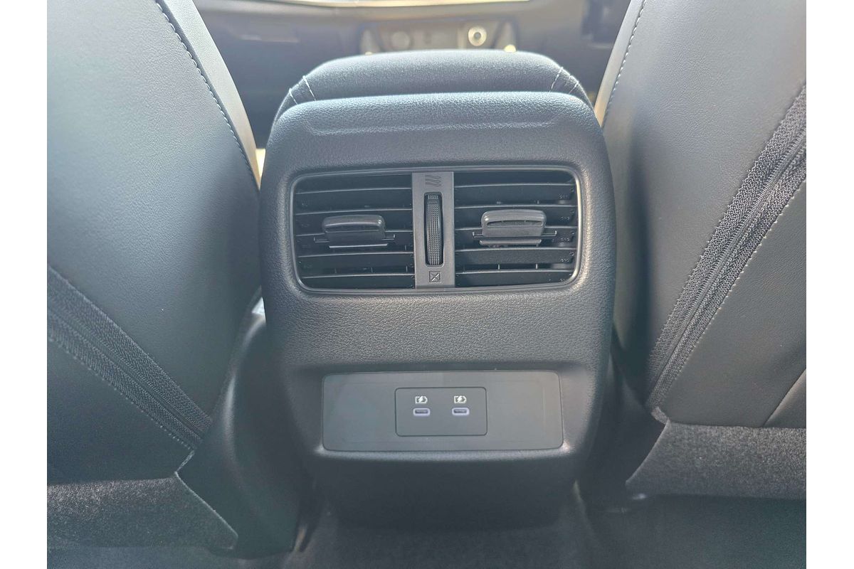 2024 Nissan QASHQAI Ti-L J12