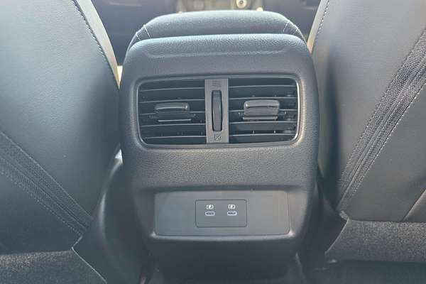 2024 Nissan QASHQAI Ti-L J12