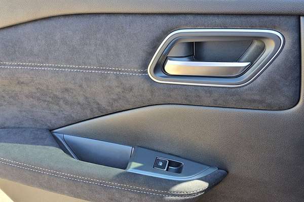 2024 Nissan QASHQAI Ti-L J12